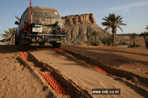 호주 맥스트렉스정품 구난장비 4X4 전차종