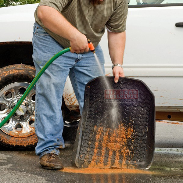 11581_floor-liners-3_38.jpg